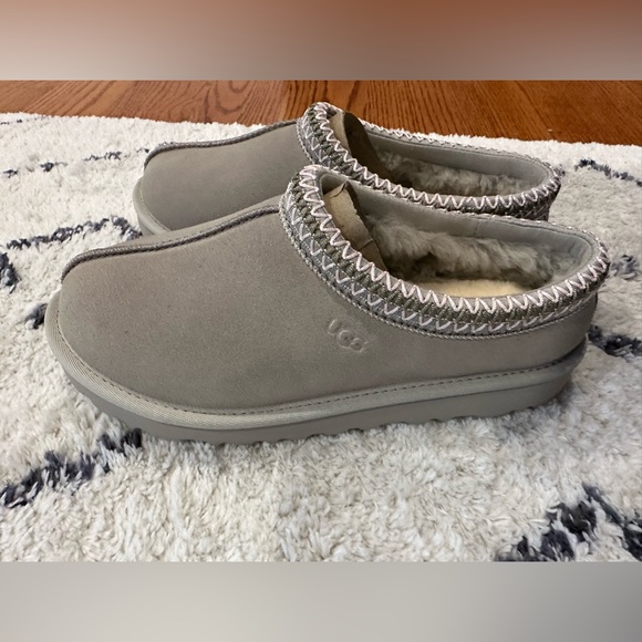 UGG Shoes Ugg Tasman Goat Light Grey Womens Slipper Boots Size 6 7
